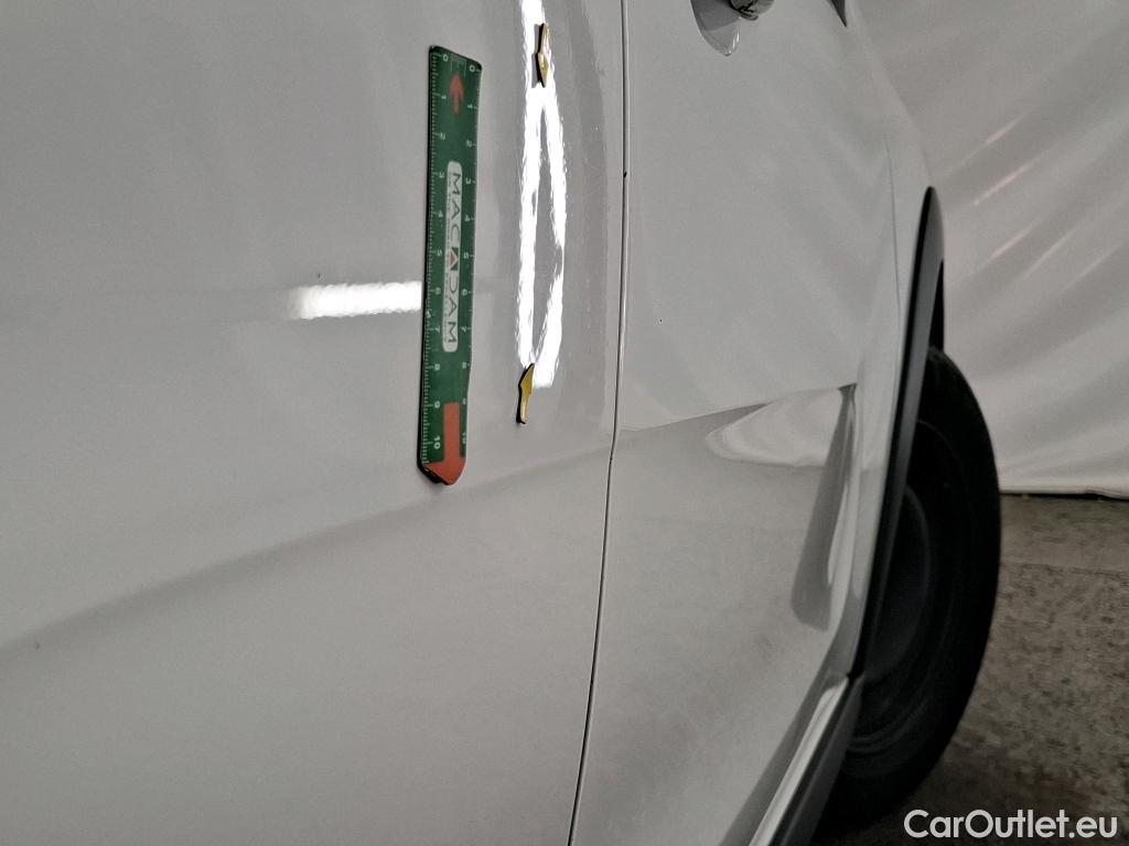  Citroen  C3  Société Feel Nav 1.2 PureTech 80CV BVM5 E6d #11