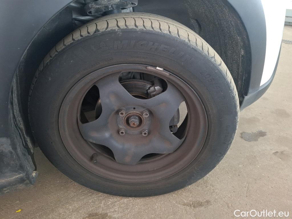  Citroen  C3 CITROEN  Société / 2020 / 5P / Berline / VU BlueHDi 100 SandS BVM6 Feel Nav #7