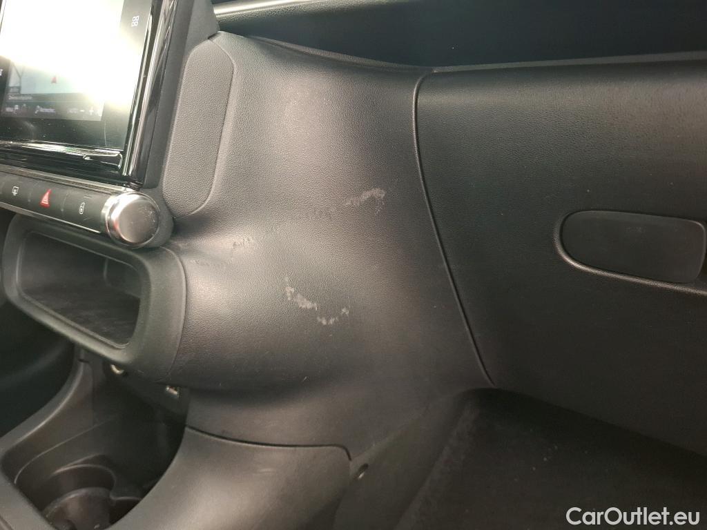  Citroen  C3  Société Feel Nav 1.2 PureTech 80CV BVM5 E6d #6