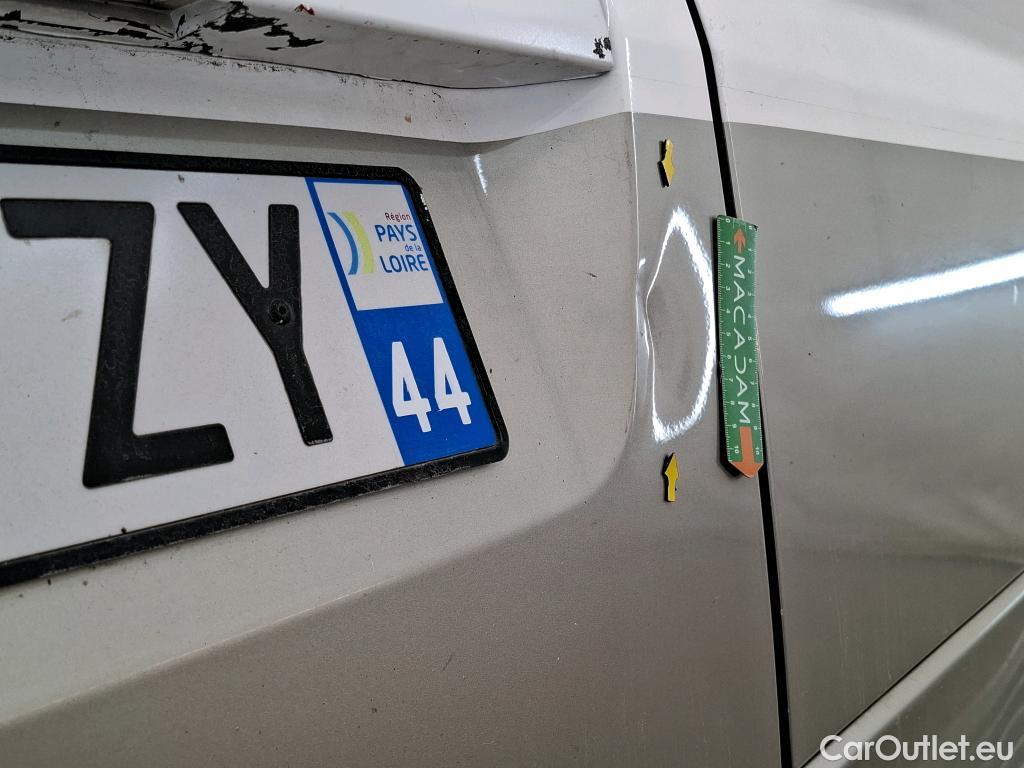  Citroen  Jumper CITROEN - VU 4p VNA 35 L2H2 BlueHDi 130 S&S BVM6 Club fourgon tôlé #13