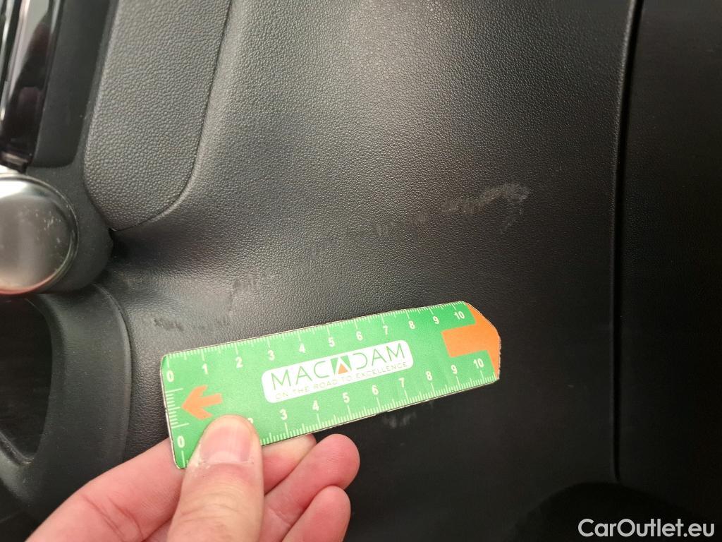  Citroen  C3  Société Feel Nav 1.2 PureTech 80CV BVM5 E6d #7