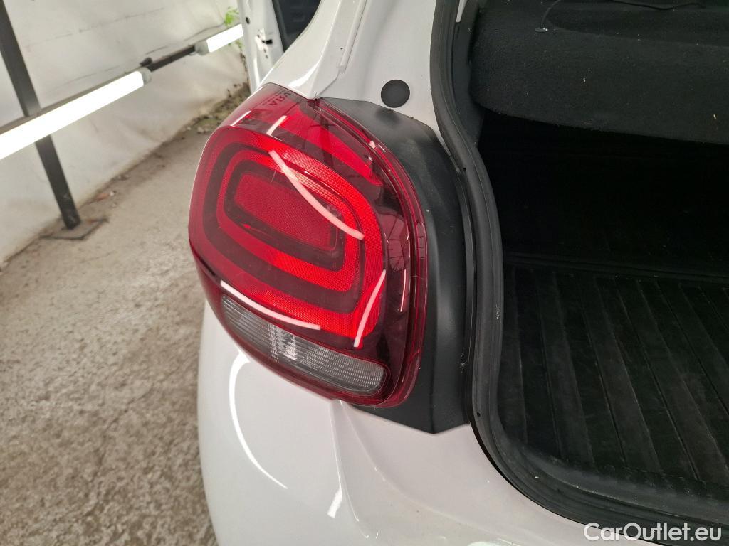  Citroen  C3  Société Feel Nav 1.2 PureTech 80CV BVM5 E6d #12