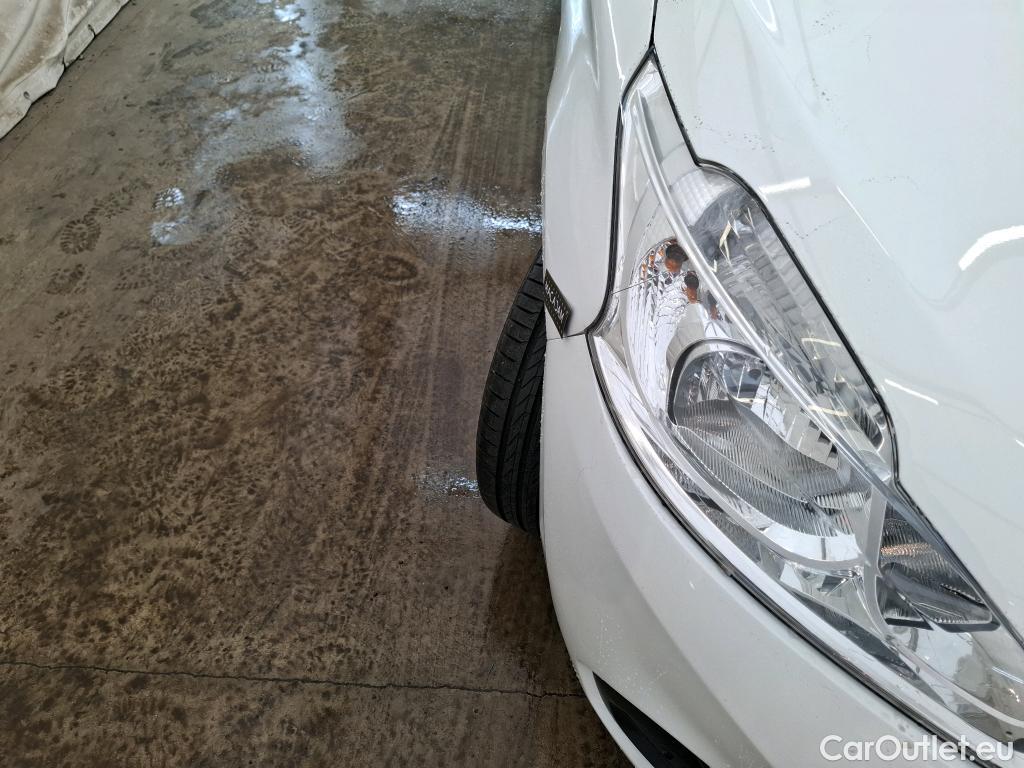  Peugeot  208  Affaire Premium 1.5 HDi 100CV BVM5 E6dT #11