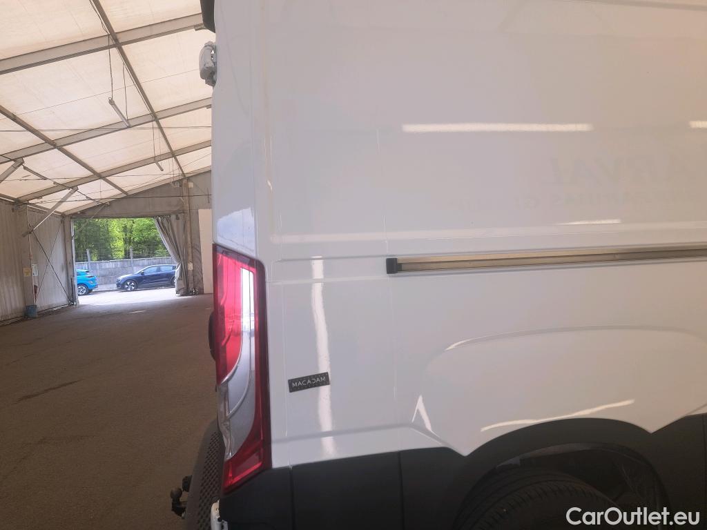  Iveco  Daily IVECO  VU 4p Fourgon 35S14NA8 V11 H2 3520 B POWER #8