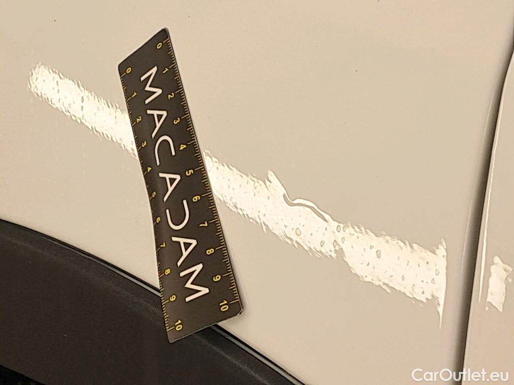  Iveco  Daily IVECO  VU 4p Fourgon 35S14NA8 V11 H2 3520 B POWER #17