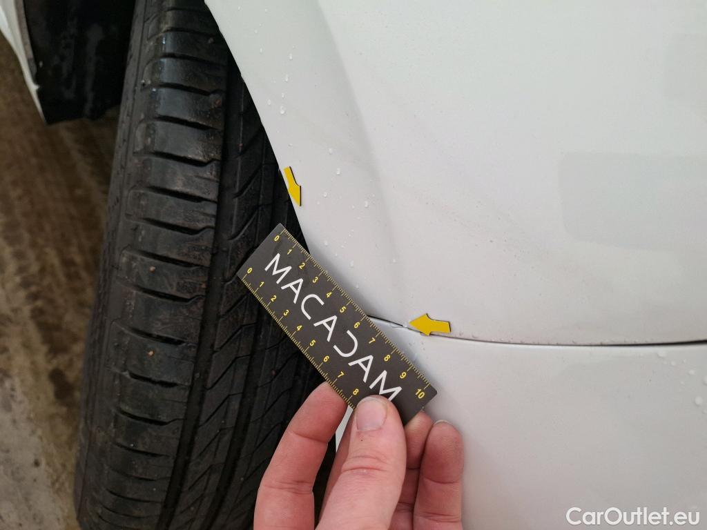  Peugeot  208  Affaire Premium 1.5 HDi 100CV BVM5 E6dT #21