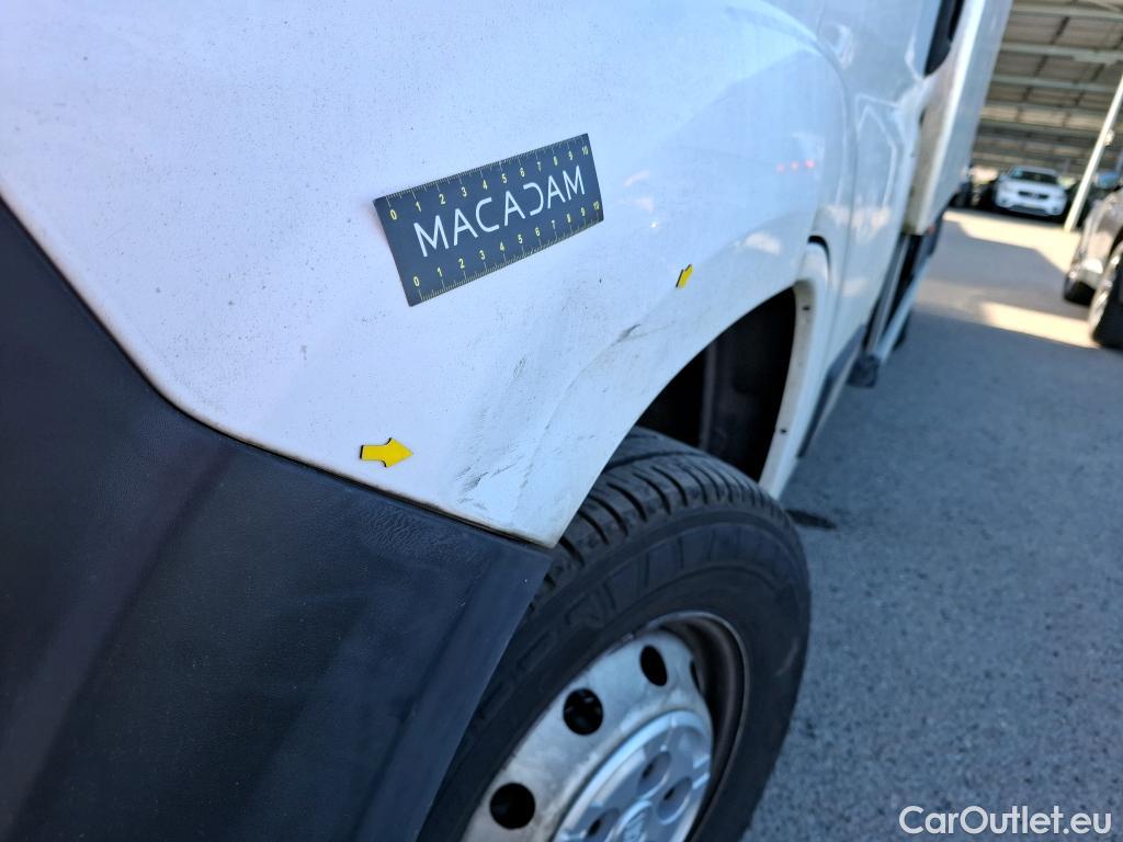  Fiat  Ducato FIAT  SC 2014 2P Châssis cabine 35 L 23 Multijet 140 Pack Pro Nav #20