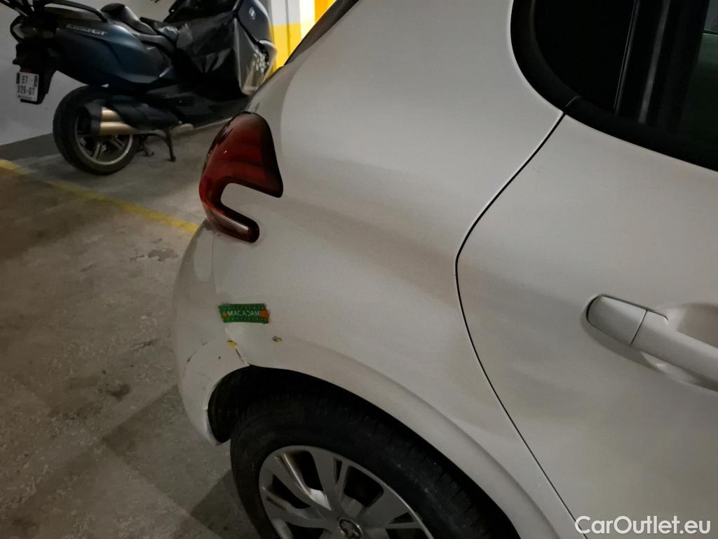  Peugeot  208  Affaire Premium 1.5 HDi 100CV BVM5 E6dT #1