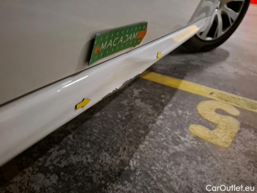  Peugeot  208  Affaire Premium 1.5 HDi 100CV BVM5 E6dT #13