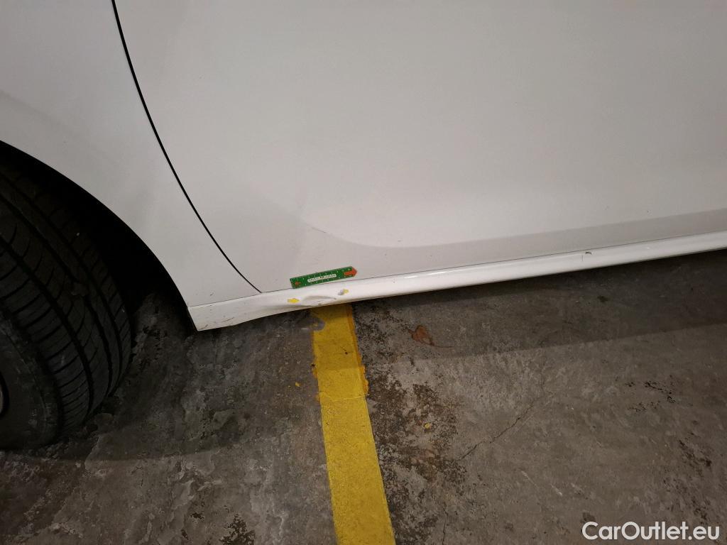  Peugeot  208  Affaire Premium 1.5 HDi 100CV BVM5 E6dT #18