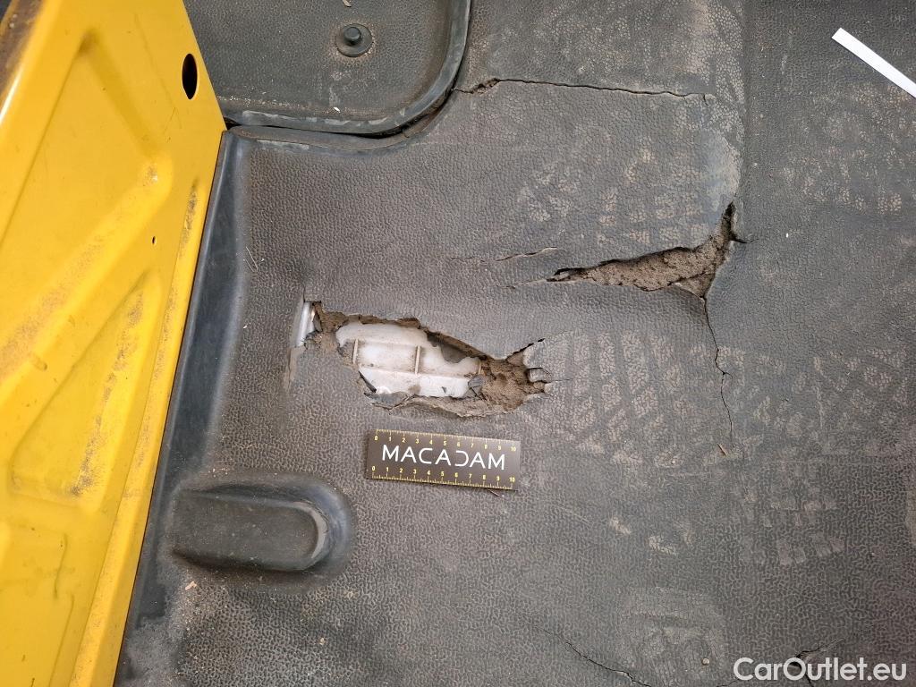  Mercedes  Sprinter MERCEDES-BENZ  VU 4p Fourgon 314 CDI Emp 3665 3.5T #24