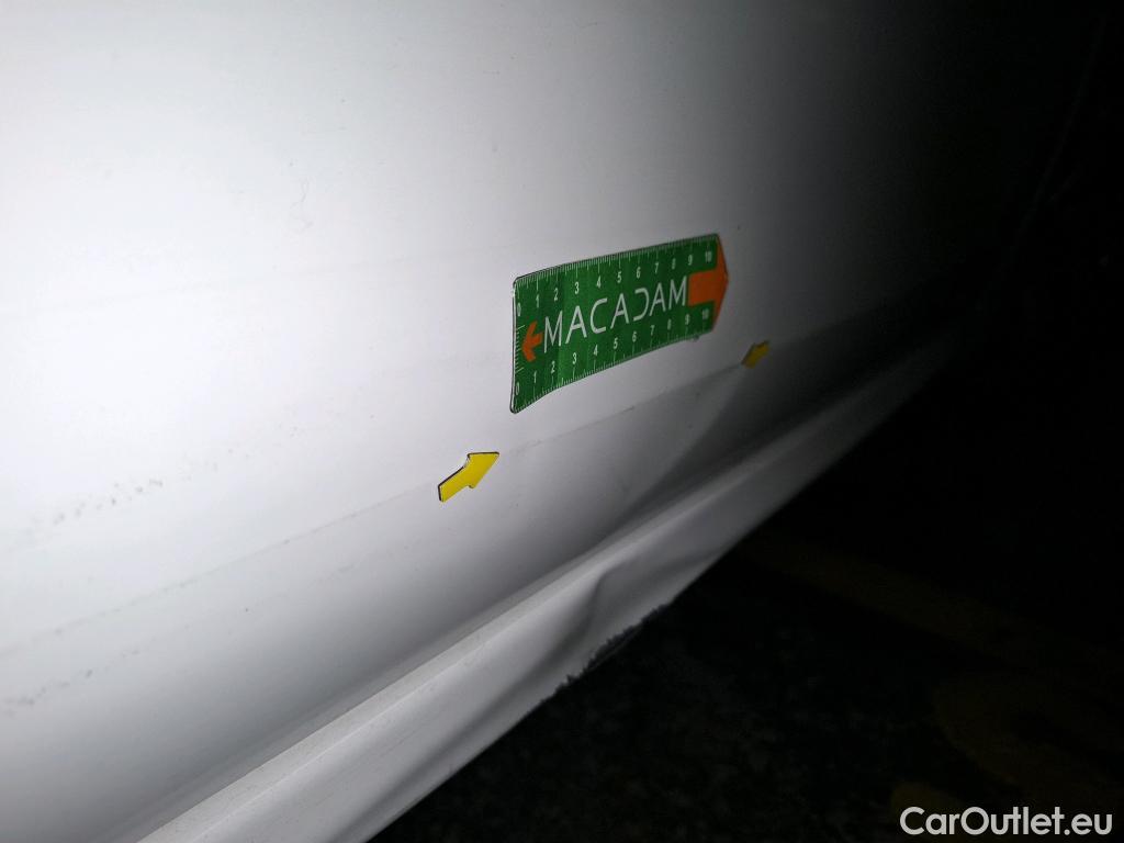  Peugeot  208  Affaire Premium 1.5 HDi 100CV BVM5 E6dT #11