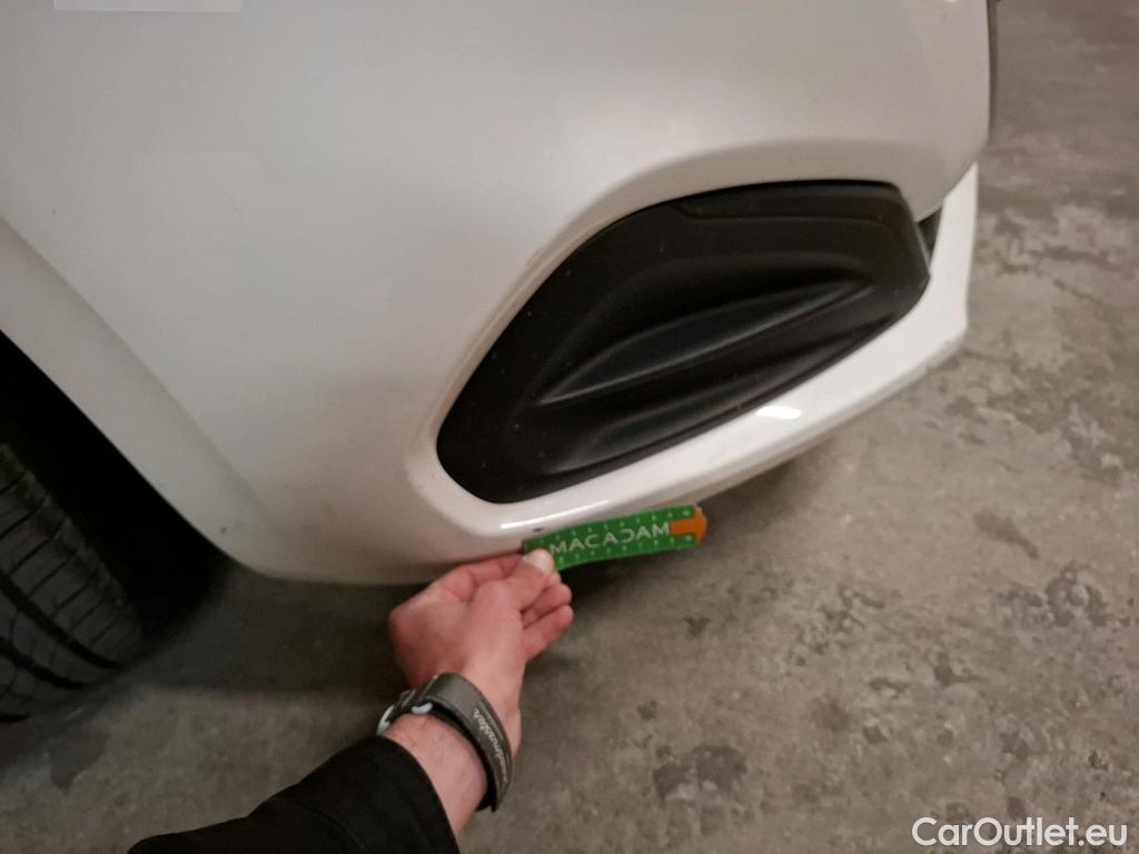  Peugeot  208  Affaire Premium 1.5 HDi 100CV BVM5 E6dT #37