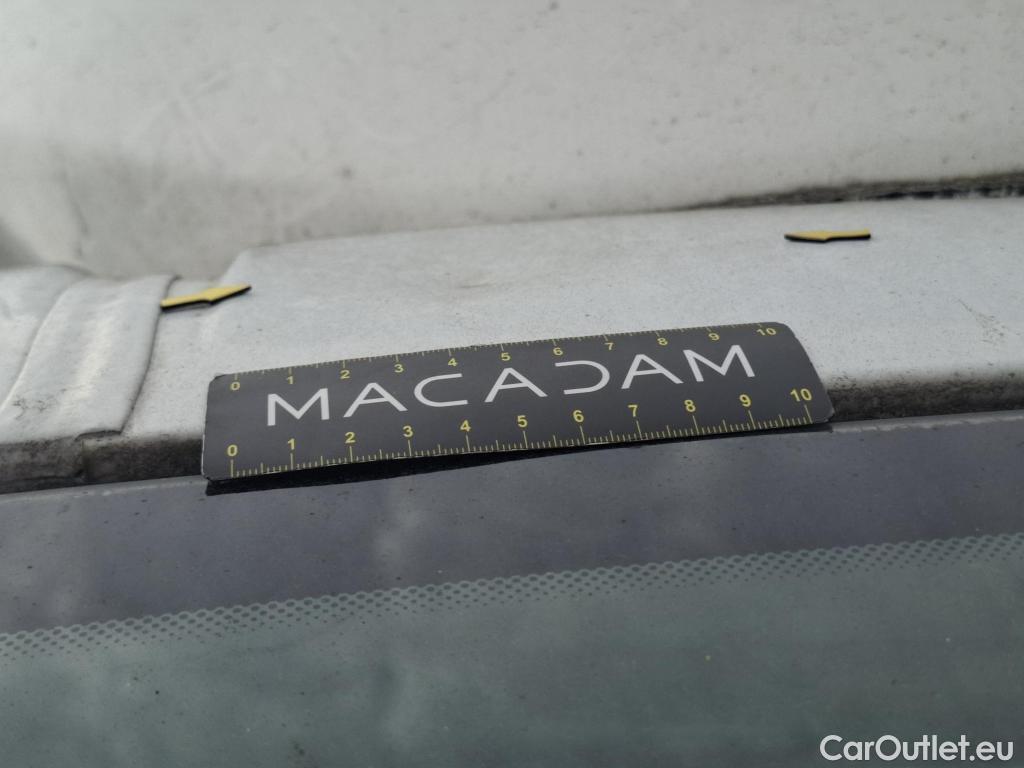  Fiat  Ducato FIAT  SC 2014 2P Châssis cabine 35 L 23 Multijet 140 Pack Pro Nav #27