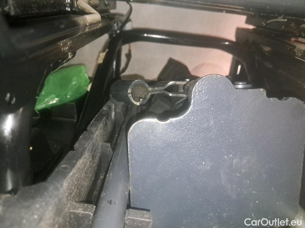  Iveco  Daily IVECO  VU 4p Fourgon 35S14NA8 V11 H2 3520 B POWER #21