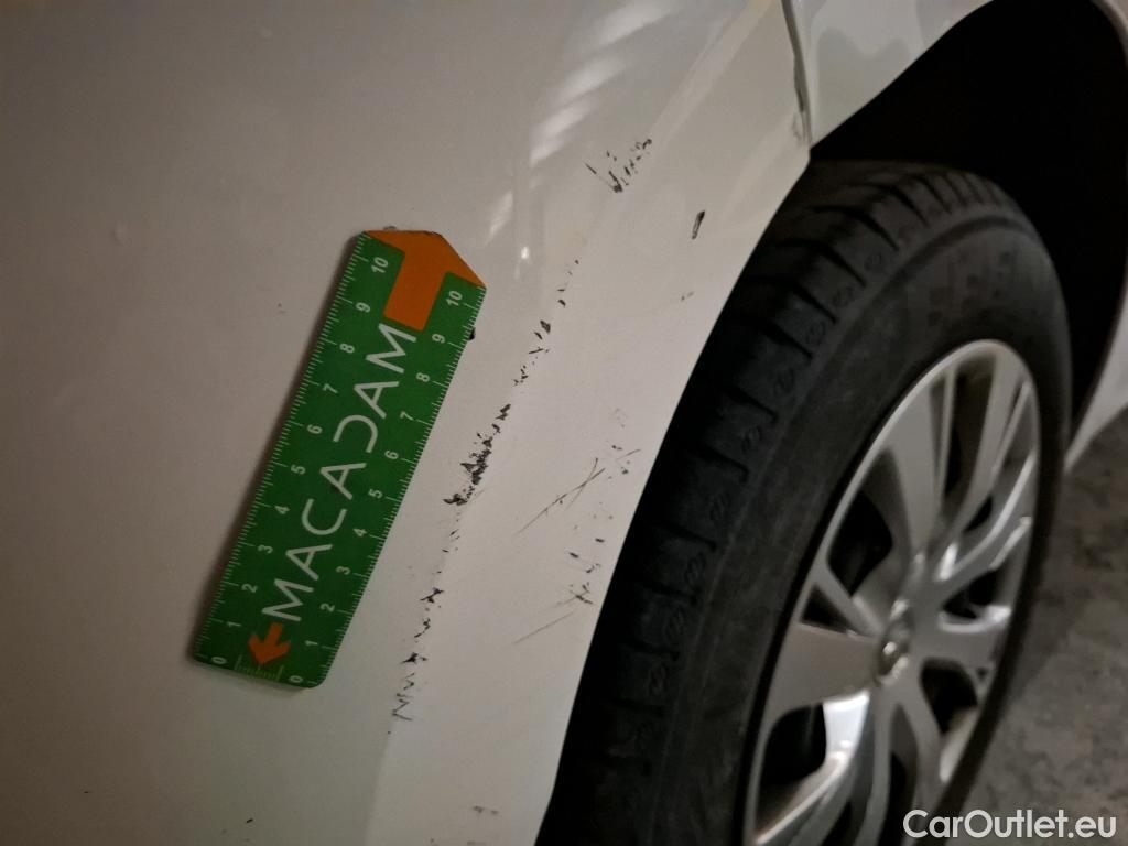  Peugeot  208  Affaire Premium 1.5 HDi 100CV BVM5 E6dT #21