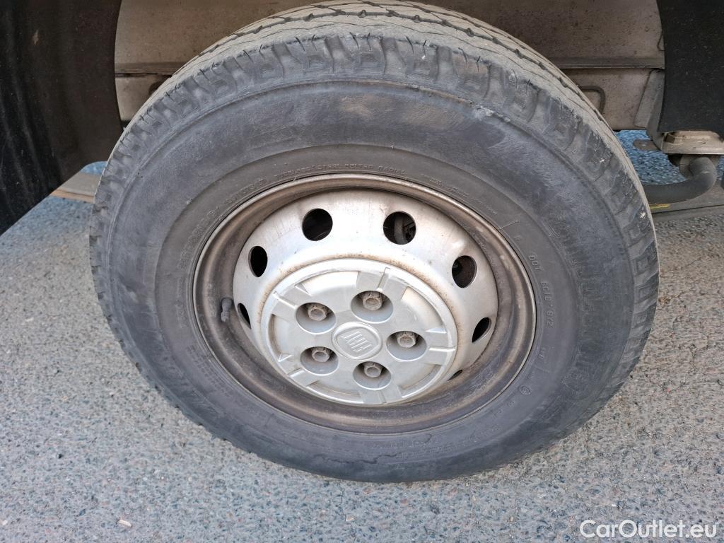  Fiat  Ducato FIAT  SC 2014 2P Châssis cabine 35 L 23 Multijet 140 Pack Pro Nav #34