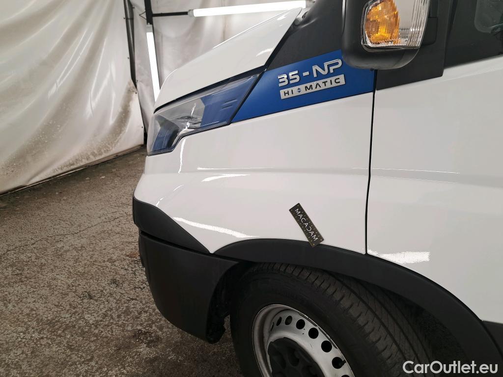  Iveco  Daily IVECO  VU 4p Fourgon 35S14NA8 V11 H2 3520 B POWER #16