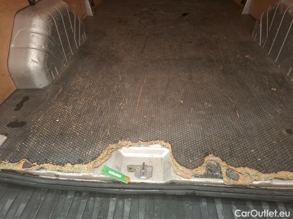  Ford  Transit  Fourgon 310 L3 Trend 2.0 TDCi 105CV BVM6 E6 #13