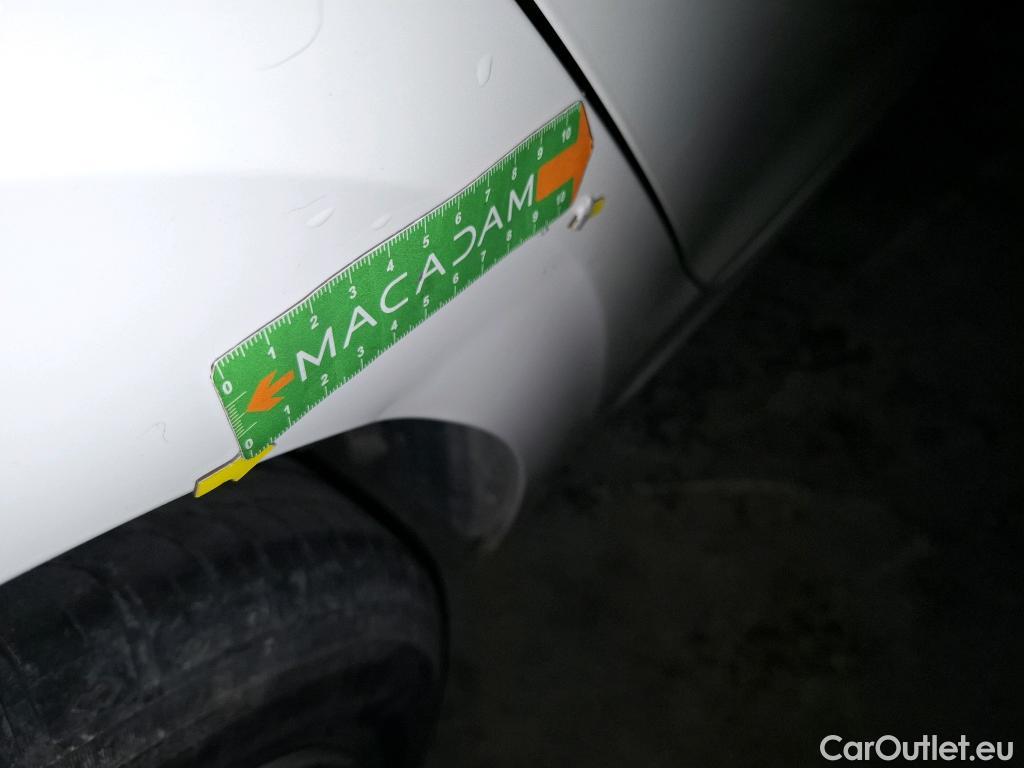  Peugeot  208  Affaire Premium 1.5 HDi 100CV BVM5 E6dT #5