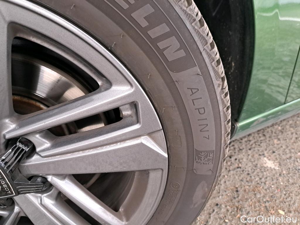  Peugeot  308  Active Pack 1.2 PureTech 130CV BVM6 E6d / TRANSFO VP/VF #14