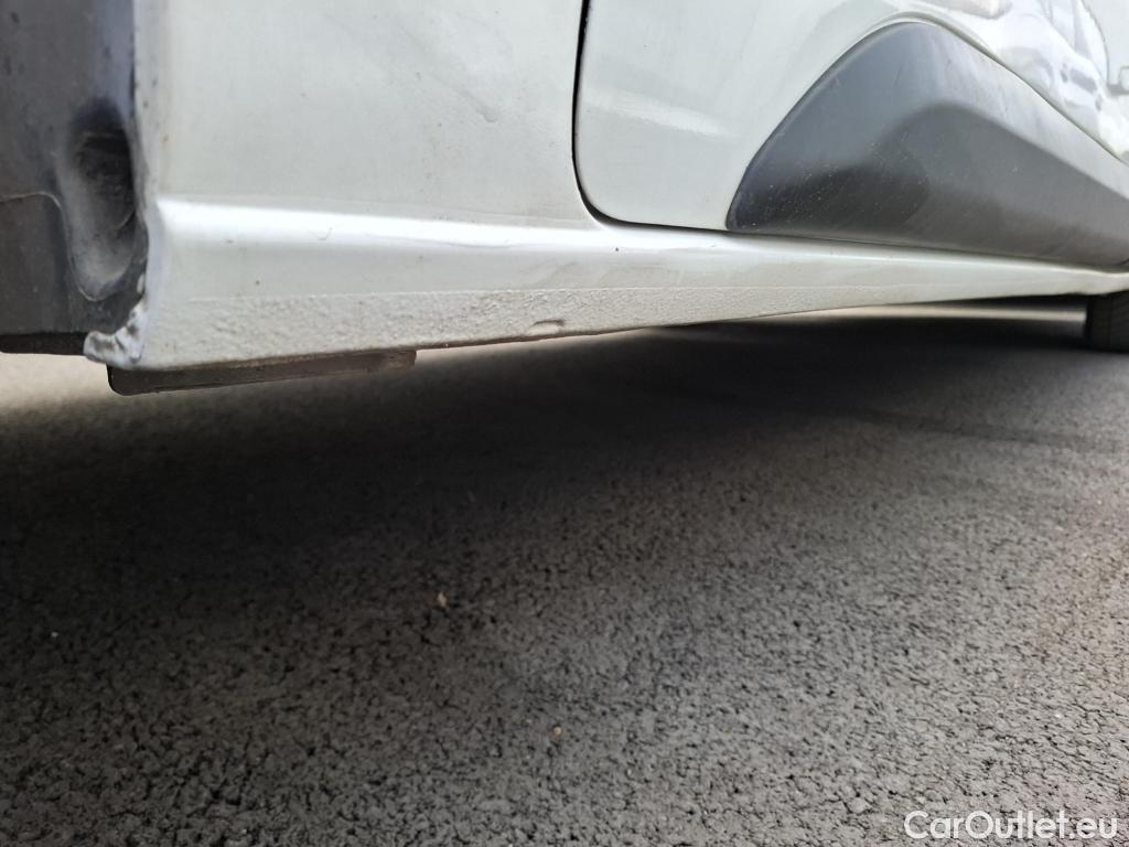  Peugeot  Expert  Fourgon Premium L2 2.0 HDi 120CV BVM6 E6 #21