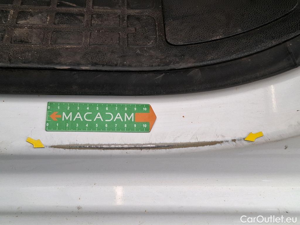  Peugeot  Expert  Fourgon Premium L2 2.0 HDi 120CV BVM6 E6 #29