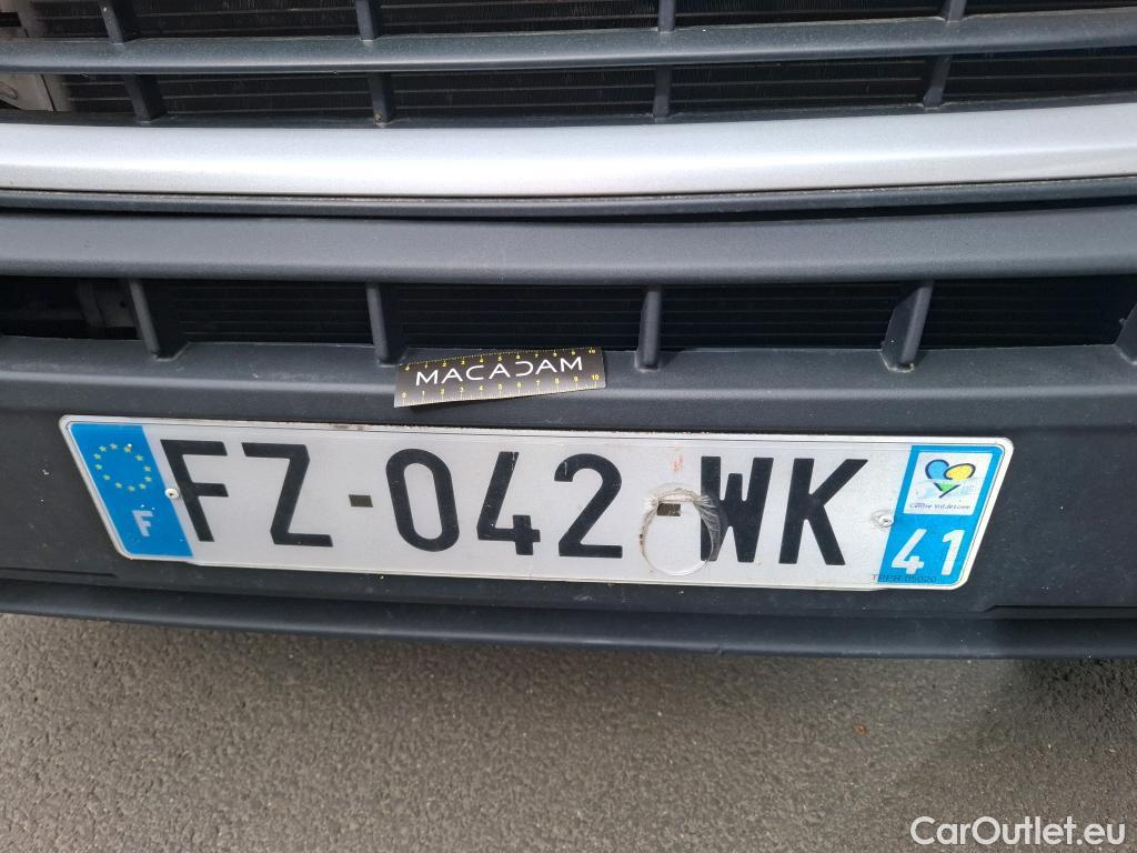  Peugeot  Boxer  Fourgon 330 L1H1 Asphalt BlueHDi 120 Stop&Start 2.2 120CV BVM6 #22