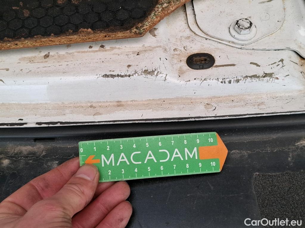  Peugeot  Expert  Fourgon Premium L2 2.0 HDi 120CV BVM6 E6 #36