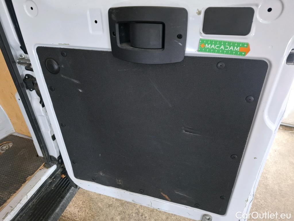  Peugeot  Boxer PEUGEOT  / 2014 / 4P / Fourgon tôlé 2.2 BHDI 140 S&S 3.3T L2H2 #11