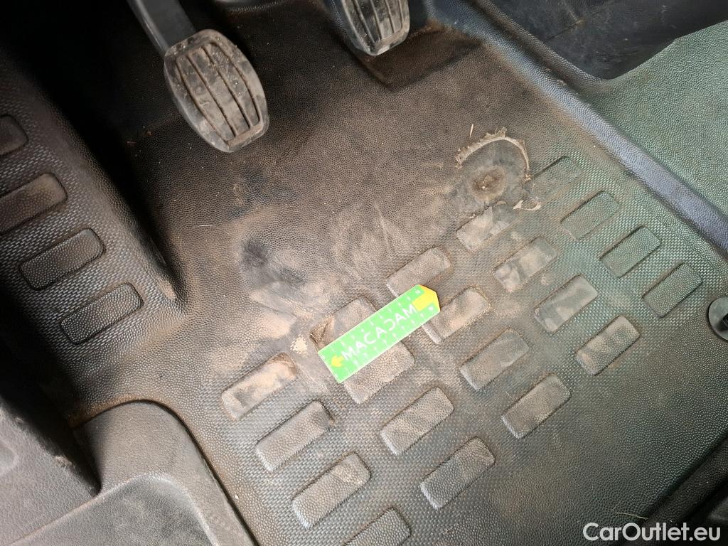  Peugeot  Expert  Fourgon Premium L2 2.0 HDi 120CV BVM6 E6 #41