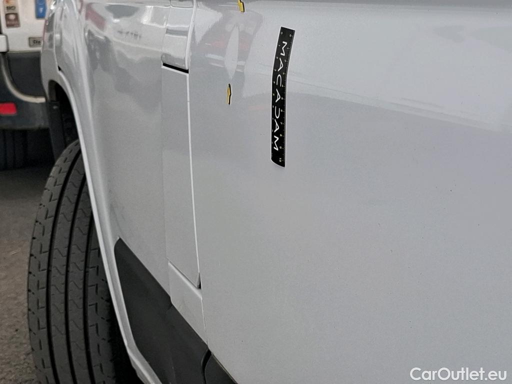  Peugeot  Boxer  Fourgon 330 L1H1 Asphalt BlueHDi 120 Stop&Start 2.2 120CV BVM6 #19