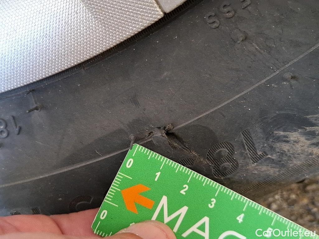  Renault  Clio  IV Air 1.5 dCi 90CV BVM5 E6 #16