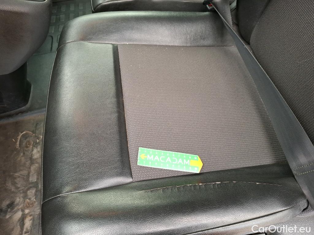  Peugeot  Expert  Fourgon Premium L2 2.0 HDi 120CV BVM6 E6 #31