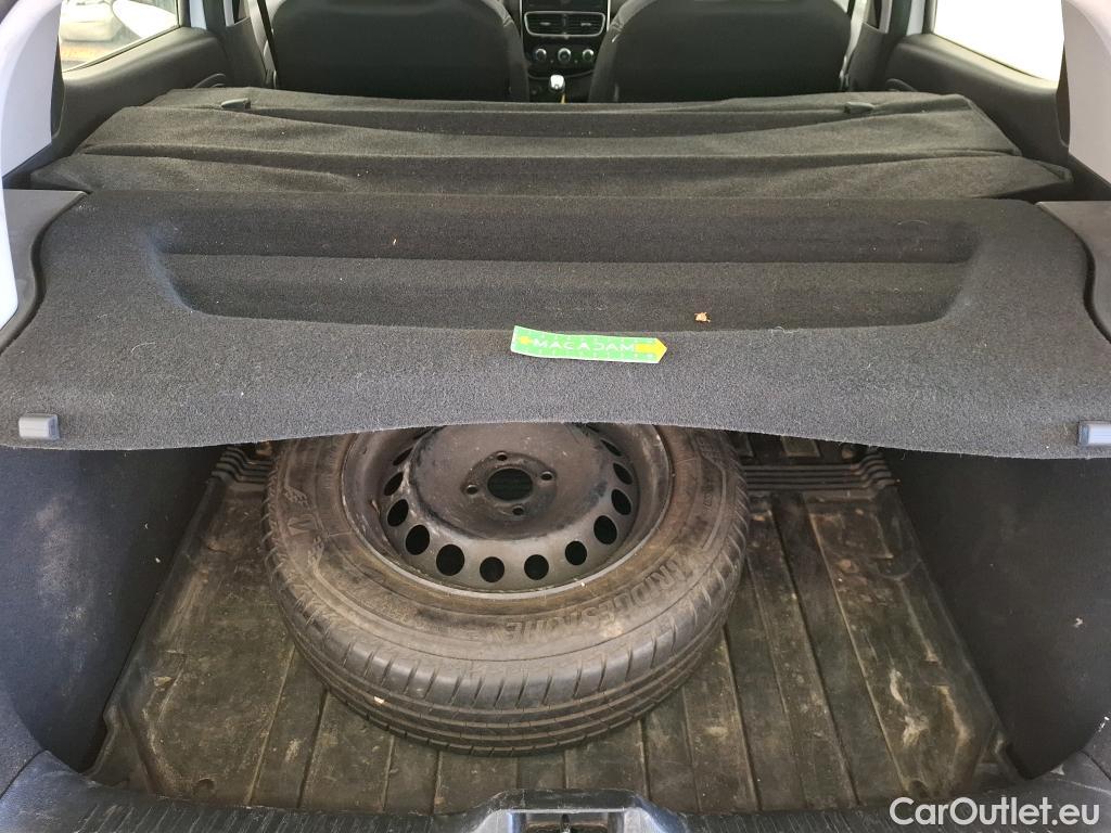  Renault  Clio  IV Air 1.5 dCi 90CV BVM5 E6 #37