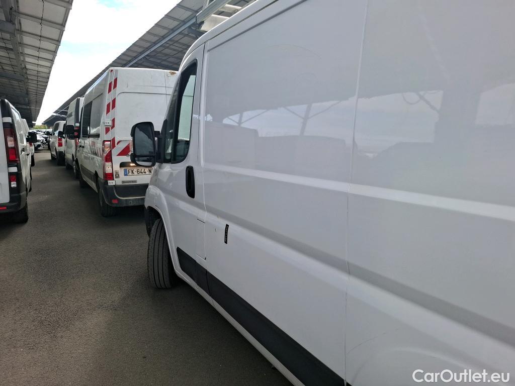  Peugeot  Boxer  Fourgon 330 L1H1 Asphalt BlueHDi 120 Stop&Start 2.2 120CV BVM6 #17