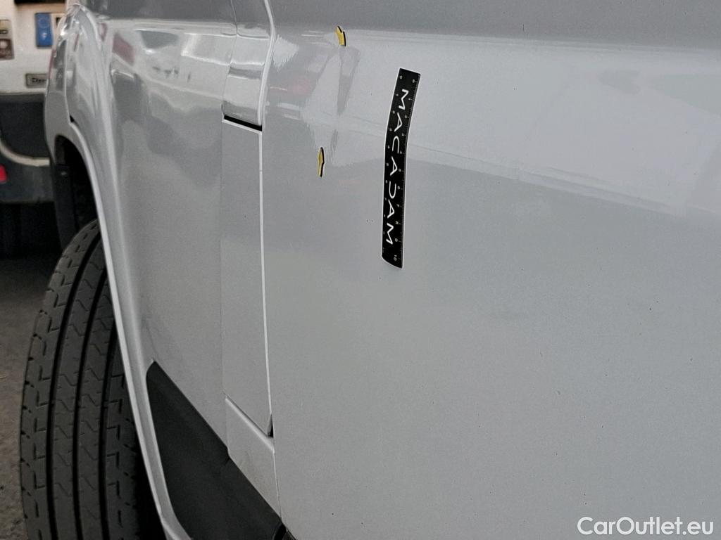  Peugeot  Boxer  Fourgon 330 L1H1 Asphalt BlueHDi 120 Stop&Start 2.2 120CV BVM6 #18