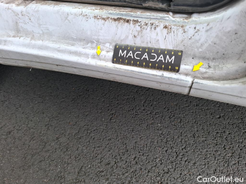  Peugeot  Boxer  Fourgon 330 L1H1 Asphalt BlueHDi 120 Stop&Start 2.2 120CV BVM6 #11