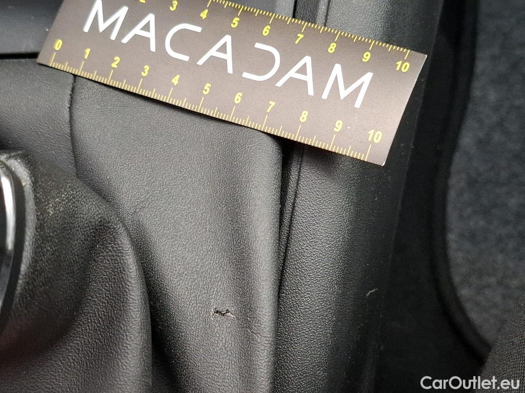  Peugeot  208  Affaire Premium 1.5 HDi 100CV BVM5 E6dT #30