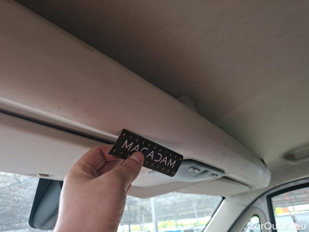  Peugeot  Boxer  Fourgon 330 L1H1 Asphalt BlueHDi 120 Stop&Start 2.2 120CV BVM6 #14