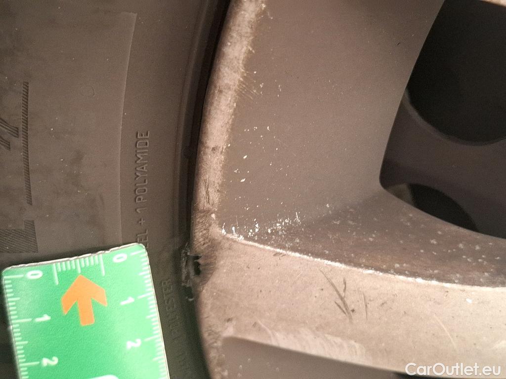  Renault  Clio  IV Air MediaNav 1.5 dCi 75CV BVM5 E6 #64