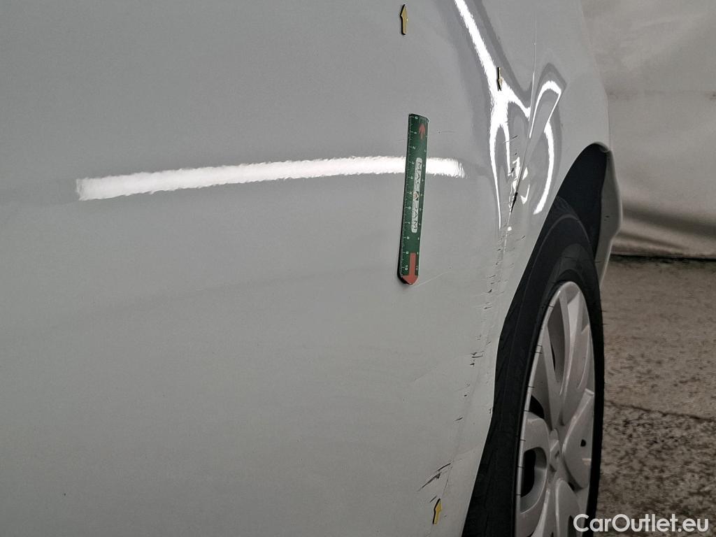  Renault  Clio  IV Air MediaNav 1.5 dCi 75CV BVM5 E6 #17