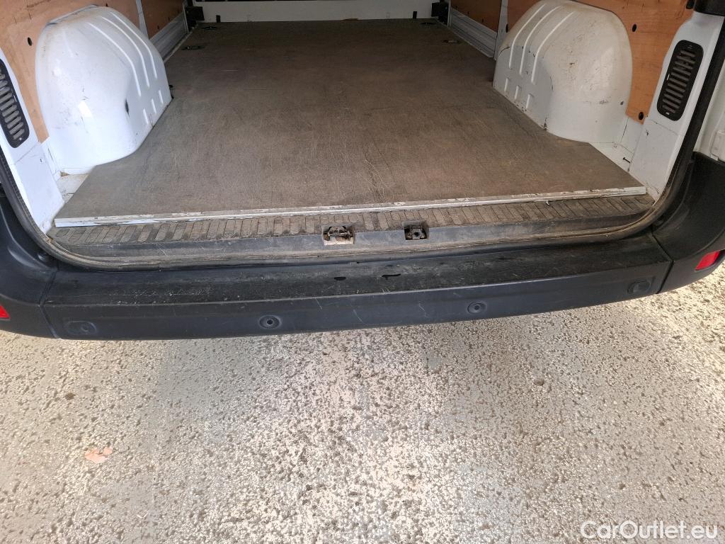  Renault  Master  Fourgon L2H2 3 5 Grand Confort dCi 135CV BVM6 E6dT #43