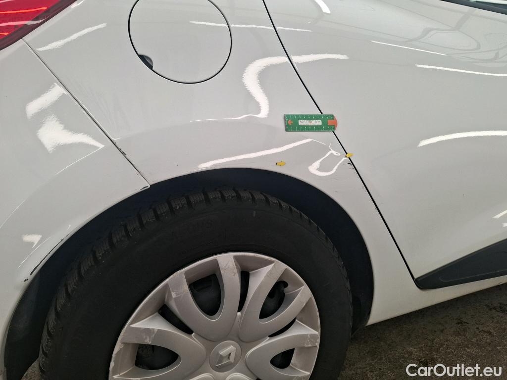  Renault  Clio  IV Air MediaNav 1.5 dCi 75CV BVM5 E6 #21