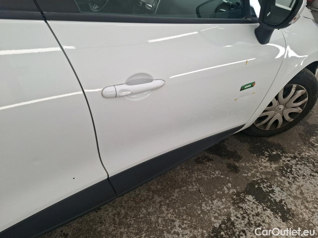  Renault  Clio  IV Air MediaNav 1.5 dCi 75CV BVM5 E6 #34