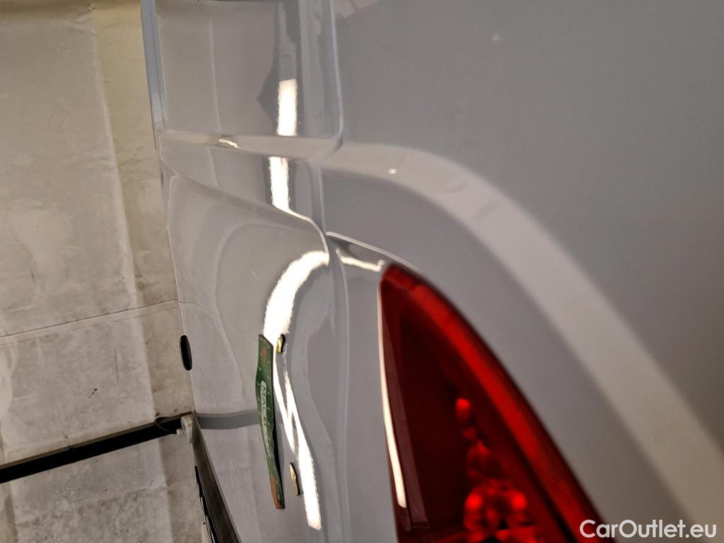  Renault  Master  Fourgon L2H2 3 5 Grand Confort dCi 135CV BVM6 E6dT #51