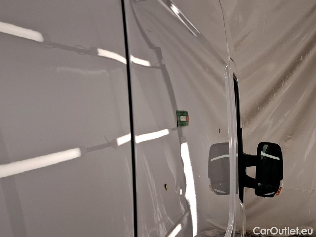  Renault  Master  Fourgon L2H2 3 5 Grand Confort dCi 135CV BVM6 E6dT #13