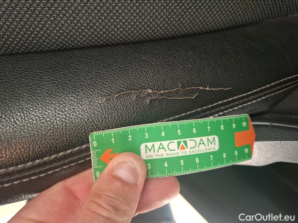  Renault  Kangoo RENAULT  / 2021 / 4P / Fourgonnette Extra - Blue dCi95 Sésame Ouvre Toi #2