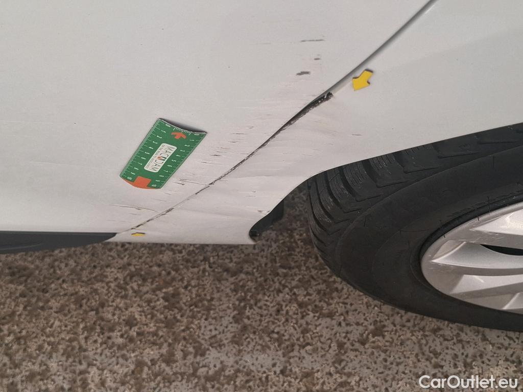  Renault  Clio  IV Air MediaNav 1.5 dCi 75CV BVM5 E6 #12