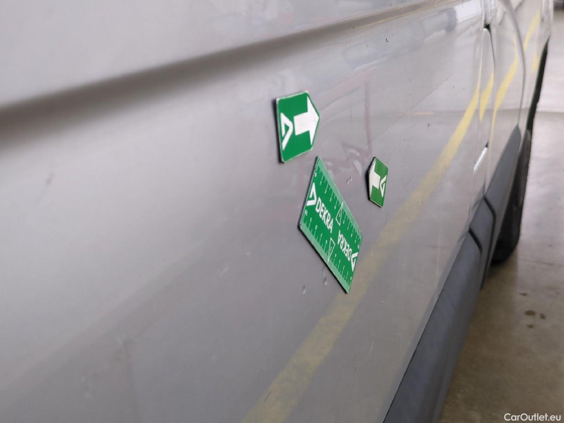  Renault  Master RENAULT  / 2019 / 4P / Fourgon tôlé FG Tr GCF F3500 L2H3 Energy dCi 150 #22